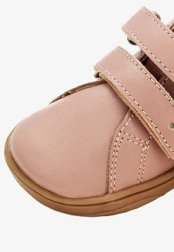 Różowe półbuty barefoot dla dziewczynki ze złotym zapiętkiem BARTEK 86003-55