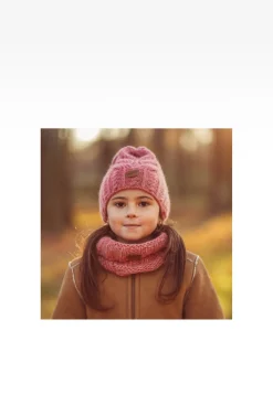 Zimowy zestaw dziewczęcy BARTEK z wełny merino 85604-85, różowa czapka + komin